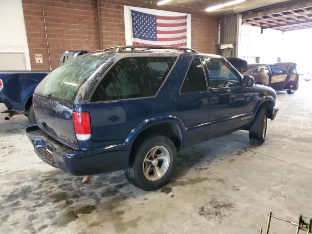 1GNCS18W01K182222 - 2001 CHEVROLET BLAZER BLUE photo 3