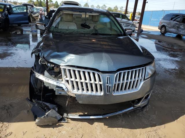 3LNHL2GCXCR839479 - 2012 LINCOLN MKZ BLUE photo 5