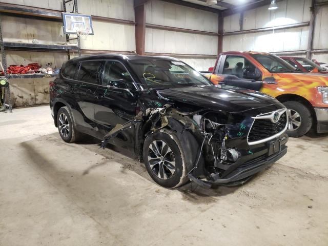 5TDGZRBH2LS502893 - 2020 TOYOTA HIGHLANDER XLE BLACK photo 4