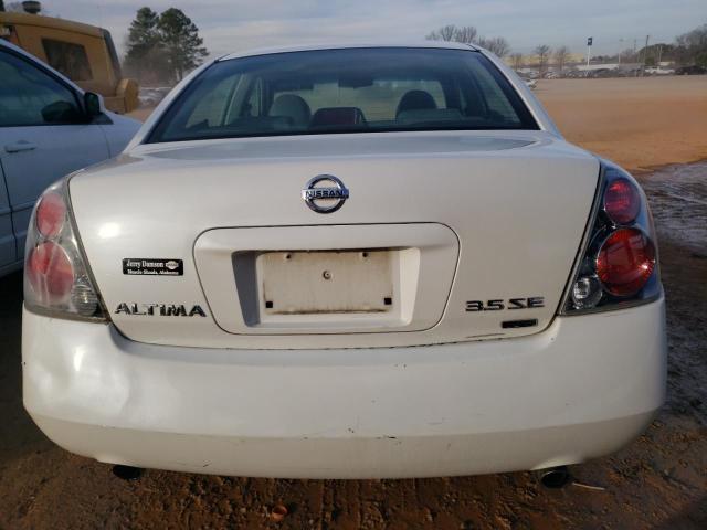 1N4BL11D15N911638 - 2005 NISSAN ALTIMA SE WHITE photo 6