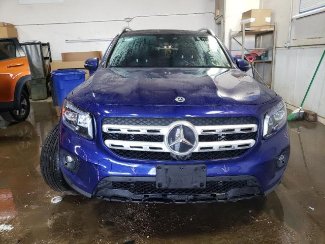 W1N4M4HB8MW137136 - 2021 MERCEDES-BENZ GLB 250 4MATIC BLUE photo 5