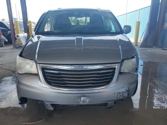 2C4RC1BG0DR660064 - 2013 CHRYSLER TOWN & COU TOURING SILVER photo 5