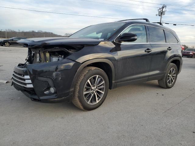 2019 TOYOTA HIGHLANDER SE, 