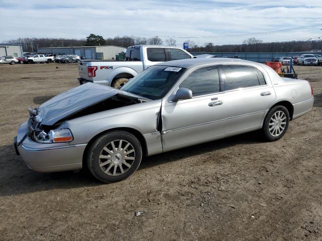 1LNHM81W46Y645815 - 2006 LINCOLN TOWN CAR SIGNATURE SILVER photo 1