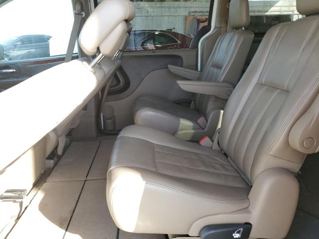 2A4RR8DG8BR659319 - 2011 CHRYSLER TOWN & COU TOURING L WHITE photo 11