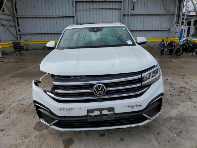 1V2FE2CA0MC215151 - 2021 VOLKSWAGEN ATLAS CROS SEL PREMIUM R-LINE WHITE photo 5