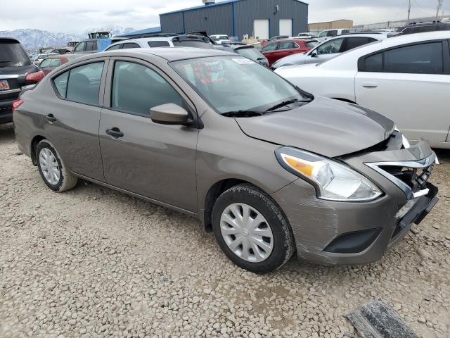 3N1CN7AP6GL821204 - 2016 NISSAN VERSA S GRAY photo 4