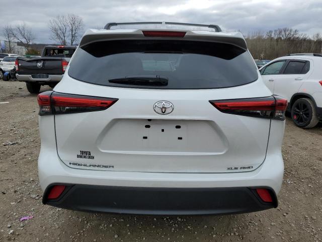 5TDGZRBH9NS246268 - 2022 TOYOTA HIGHLANDER XLE 白色 照片 6