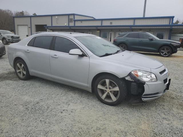 1G1ZC5E15BF114646 - 2011 CHEVROLET MALIBU 1LT Srebrny zdjęcie 4