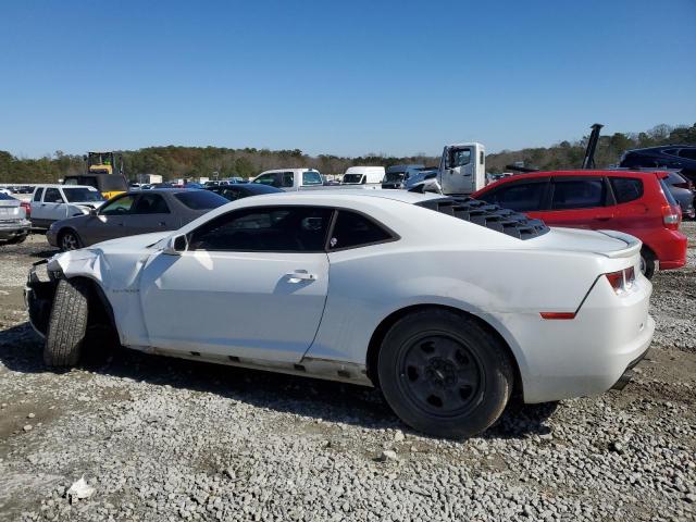 2G1FE1E33D9168336 - 2013 CHEVROLET CAMARO LS WHITE photo 2