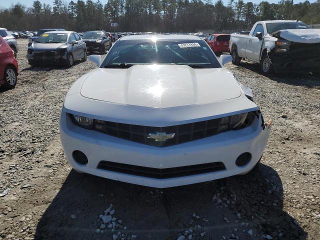 2G1FE1E33D9168336 - 2013 CHEVROLET CAMARO LS WHITE photo 5