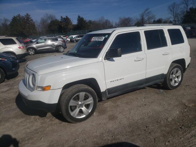 1J4NF4GB2BD278651 - 2011 JEEP PATRIOT LATITUDE WHITE photo 1