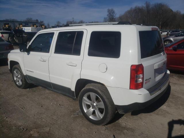 1J4NF4GB2BD278651 - 2011 JEEP PATRIOT LATITUDE WHITE photo 2