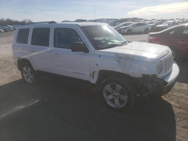 1J4NF4GB2BD278651 - 2011 JEEP PATRIOT LATITUDE WHITE photo 4