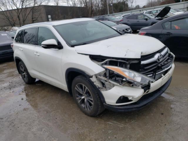 5TDJKRFH6GS320673 - 2016 TOYOTA HIGHLANDER XLE WHITE photo 4