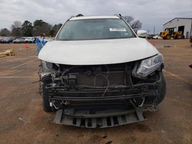 5N1AT2MT9FC880565 - 2015 NISSAN ROGUE S WHITE photo 5