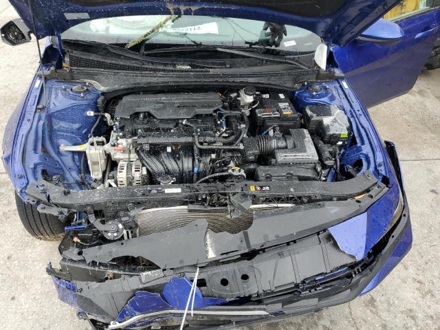 KMHLM4DG2RU677794 - 2024 HYUNDAI ELANTRA SEL BLUE photo 11