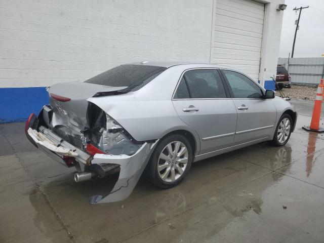 1HGCM66587A062792 - 2007 HONDA ACCORD EX SILVER photo 3