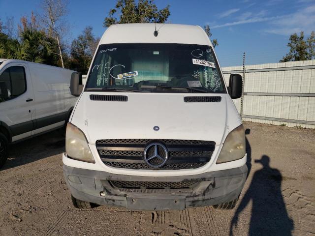 WD3PE8CB4B5601486 - 2011 MERCEDES-BENZ SPRINTER 2500 WHITE photo 5