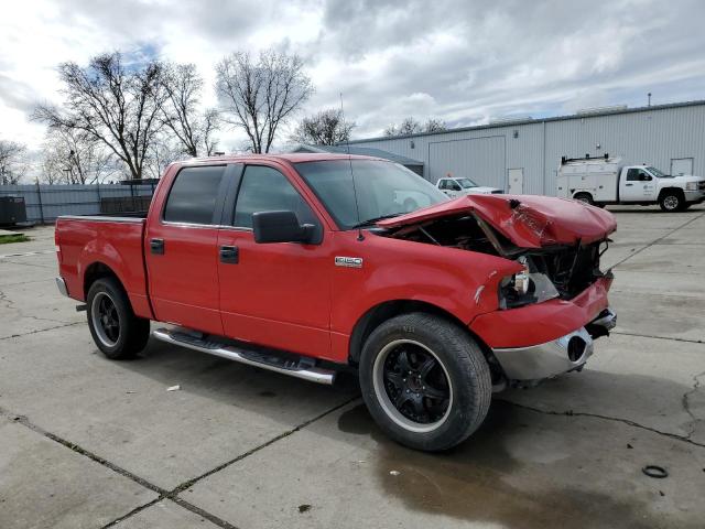 1FTPW12537FA18270 - 2007 FORD F150 SUPERCREW RED photo 4