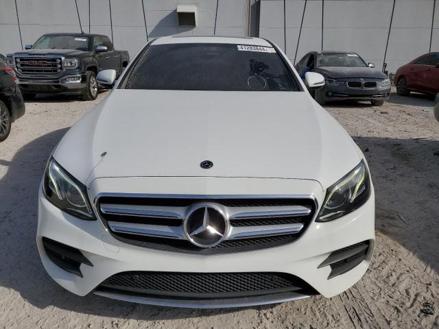 WDDZF4JBXJA334244 - 2018 MERCEDES-BENZ E 300 WHITE photo 5