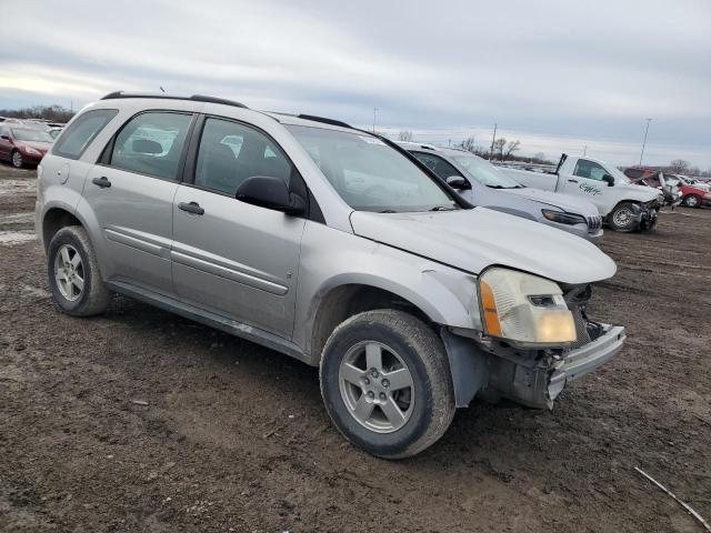 2CNDL13F676114046 - 2007 CHEVROLET EQUINOX LS SILVER photo 4