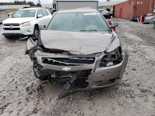 1G1ZC5EB2AF300541 - 2010 CHEVROLET MALIBU 1LT BROWN photo 5