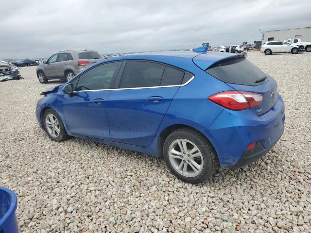 3G1BE6SM8JS655359 - 2018 CHEVROLET CRUZE LT BLUE photo 2