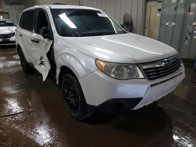 JF2SH61619H741183 - 2009 SUBARU FORESTER 2.5X WHITE photo 4