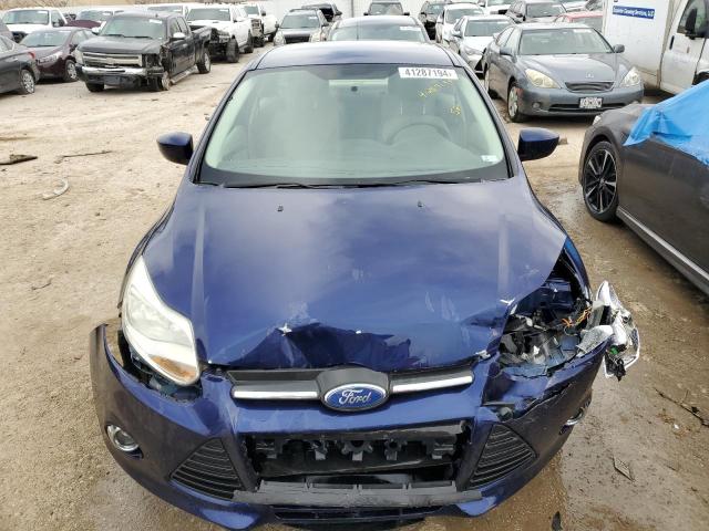 1FAHP3F25CL114335 - 2012 FORD FOCUS SE BLUE photo 5