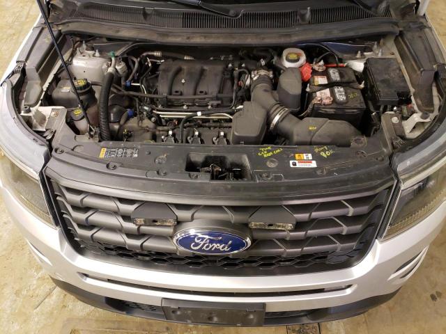 1FM5K8AR8JGB58361 - 2018 FORD EXPLORER POLICE INTERCEPTOR 银色 照片 11