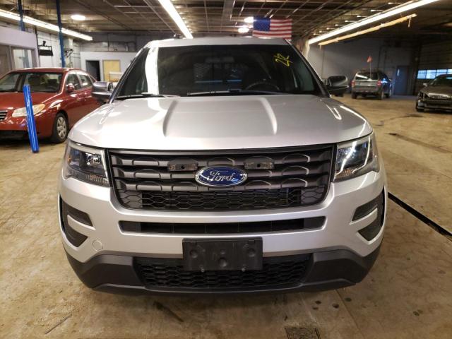 1FM5K8AR8JGB58361 - 2018 FORD EXPLORER POLICE INTERCEPTOR SILVER photo 5