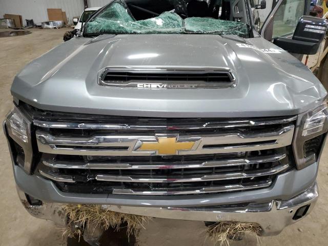 2GC1YPEY8R1144109 - 2024 CHEVROLET SILVERADO K2500 HEAVY DUTY LTZ GRAY photo 11