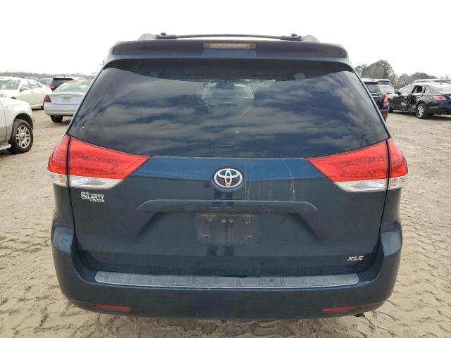 5TDYK3DC3BS015482 - 2011 TOYOTA SIENNA XLE BLUE photo 6