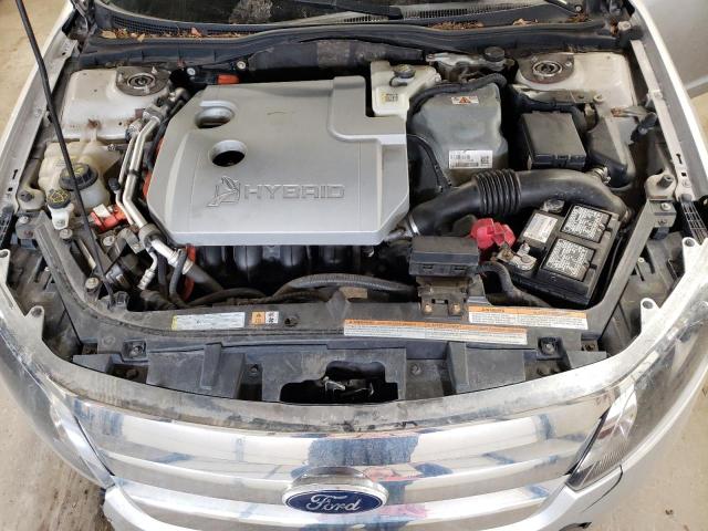 3FADP0L34AR367932 - 2010 FORD FUSION HYBRID SILVER photo 11