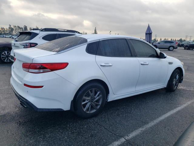 5XXGT4L39KG288749 - 2019 KIA OPTIMA LX WHITE photo 3