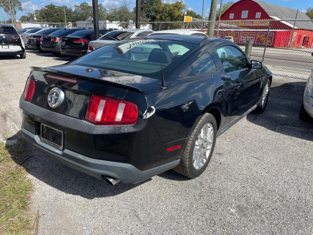 1ZVBP8AMXC5215751 - 2012 FORD MUSTANG BLACK photo 4