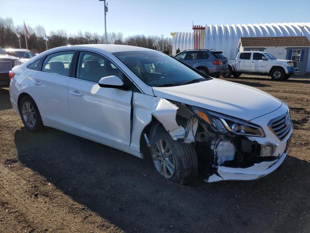 5NPE24AF3HH449469 - 2017 HYUNDAI SONATA SE WHITE photo 4