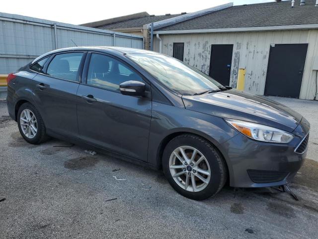 1FADP3F23GL252458 - 2016 FORD FOCUS SE GRAY photo 4