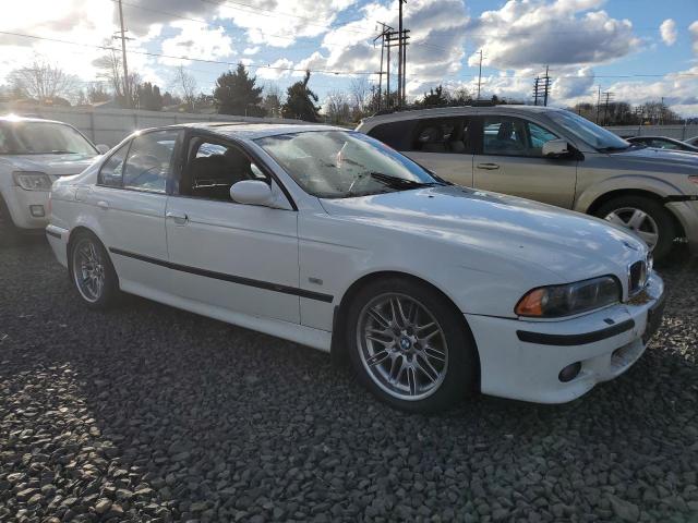 WBSDE93451BZ99347 - 2001 BMW M5 WHITE photo 4