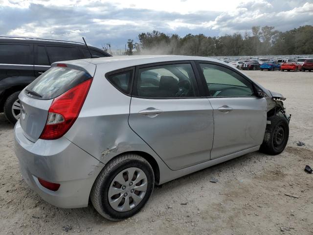 KMHCT5AE9HU301233 - 2017 HYUNDAI ACCENT SE SILVER photo 3