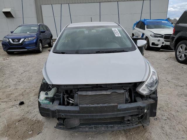 KMHCT5AE9HU301233 - 2017 HYUNDAI ACCENT SE SILVER photo 5