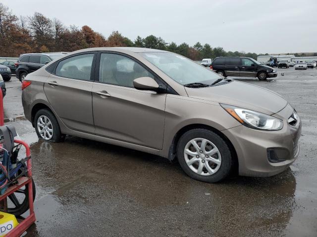 KMHCT4AEXDU282387 - 2013 HYUNDAI ACCENT GLS BEIGE photo 4