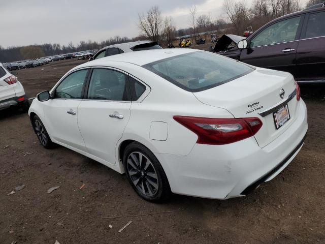 1N4AL3AP3JC165281 - 2018 NISSAN ALTIMA 2.5 WHITE photo 2