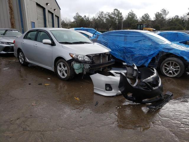 2T1BU4EEXDC952637 - 2013 TOYOTA COROLLA BASE SILVER photo 4