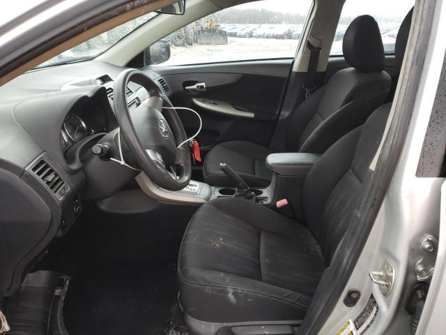 2T1BU4EEXDC952637 - 2013 TOYOTA COROLLA BASE SILVER photo 7