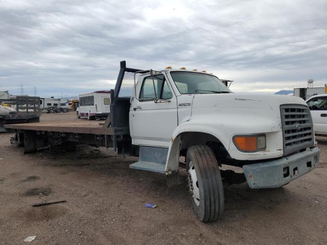 3FENF80Z6XMA21631 - 1999 FORD F800 WHITE photo 4