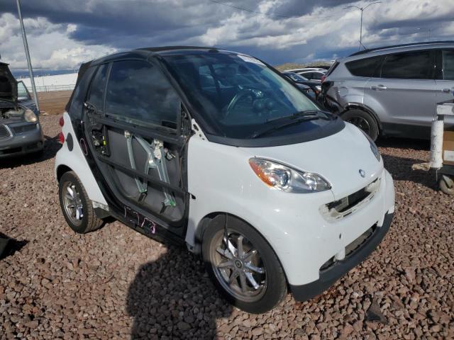 WMEEK31X88K121244 - 2008 SMART FORTWO PASSION WHITE photo 4