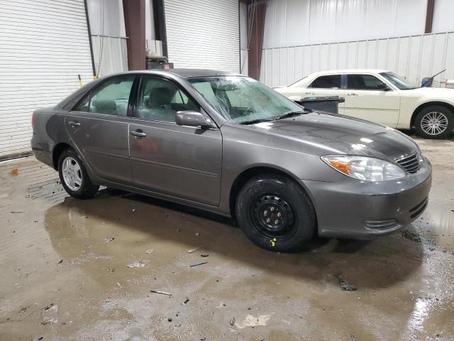 4T1BE32K12U522380 - 2002 TOYOTA CAMRY LE GRAY photo 4