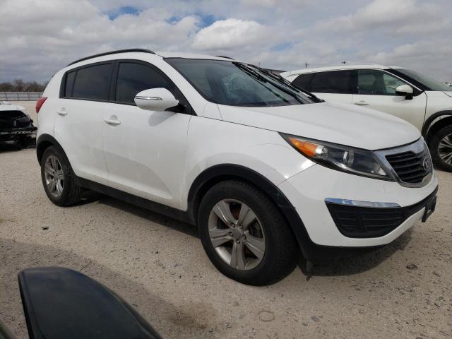 KNDPB3A27D7489407 - 2013 KIA SPORTAGE BASE WHITE photo 4